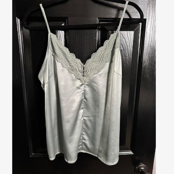 Classic V neck Lace Satin Cami Tank Top - Picture 7 of 7